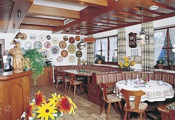 Pension Philippsreut "Zum Pfenniggeiger" Am Goldsteigwanderweg מראה חיצוני תמונה